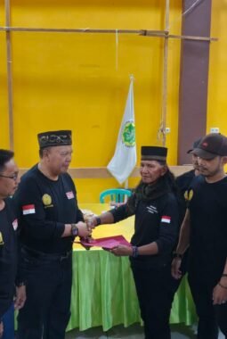 Tongkat Komando Berganti, Sunardi Resmi Pimpin Laskar Al Fakar Khatulistiwa Indonesia Sekadau